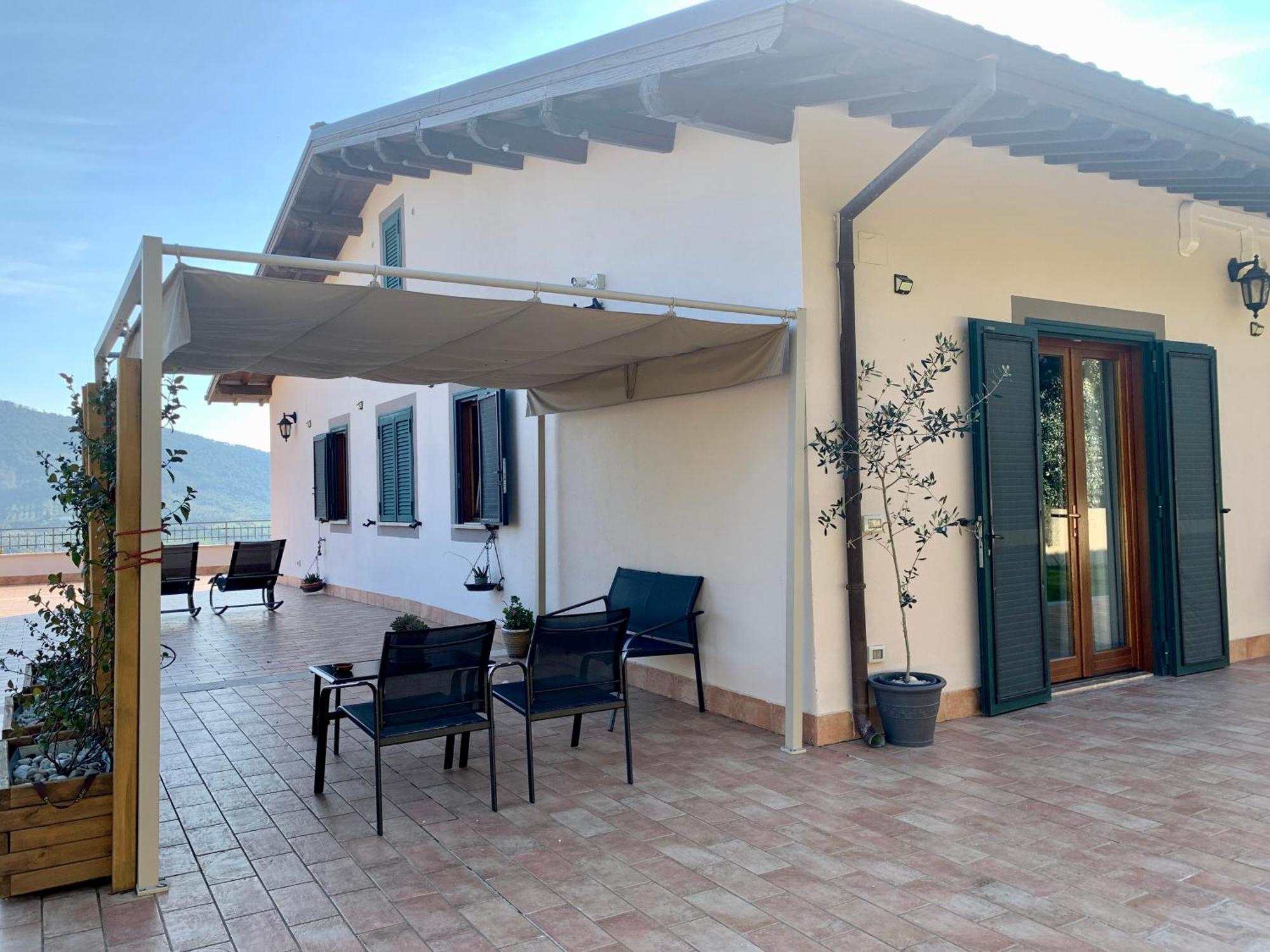 Agriturismo La Terrazza Su Farfa Castelnuovo di Farfa Exterior photo